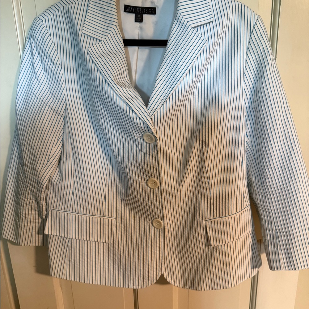 Lafayette 148 New York White and Blue Blazer Structured Shoulders Notched Lapels
